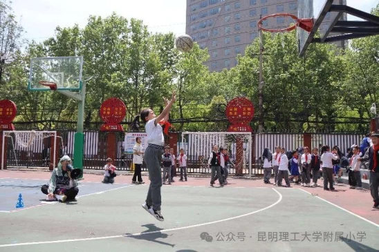 如何利用防守训练提升比赛中的自信心_0
